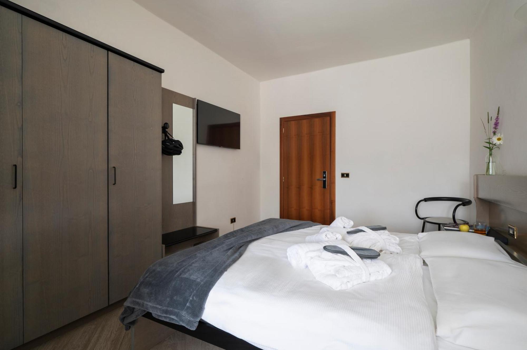 Hotel Scoiattolo Baselga di Pinè Kültér fotó